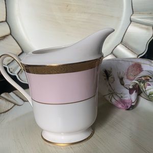 Mary Kay exclusive Fine porcelain condiment server